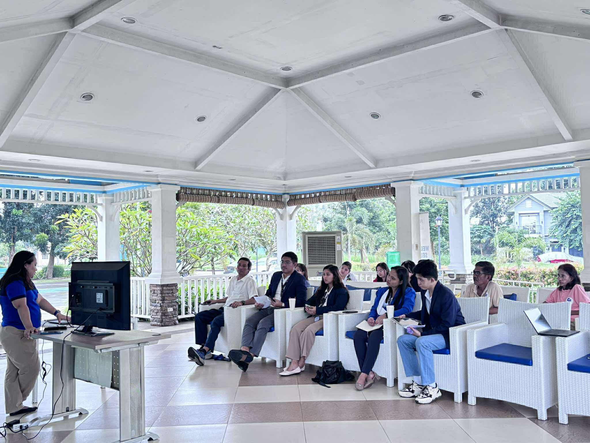 Sales Mentoring & Training